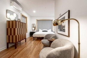 Historic Downtown Studio, Walk to Bathhouses, Room # 100